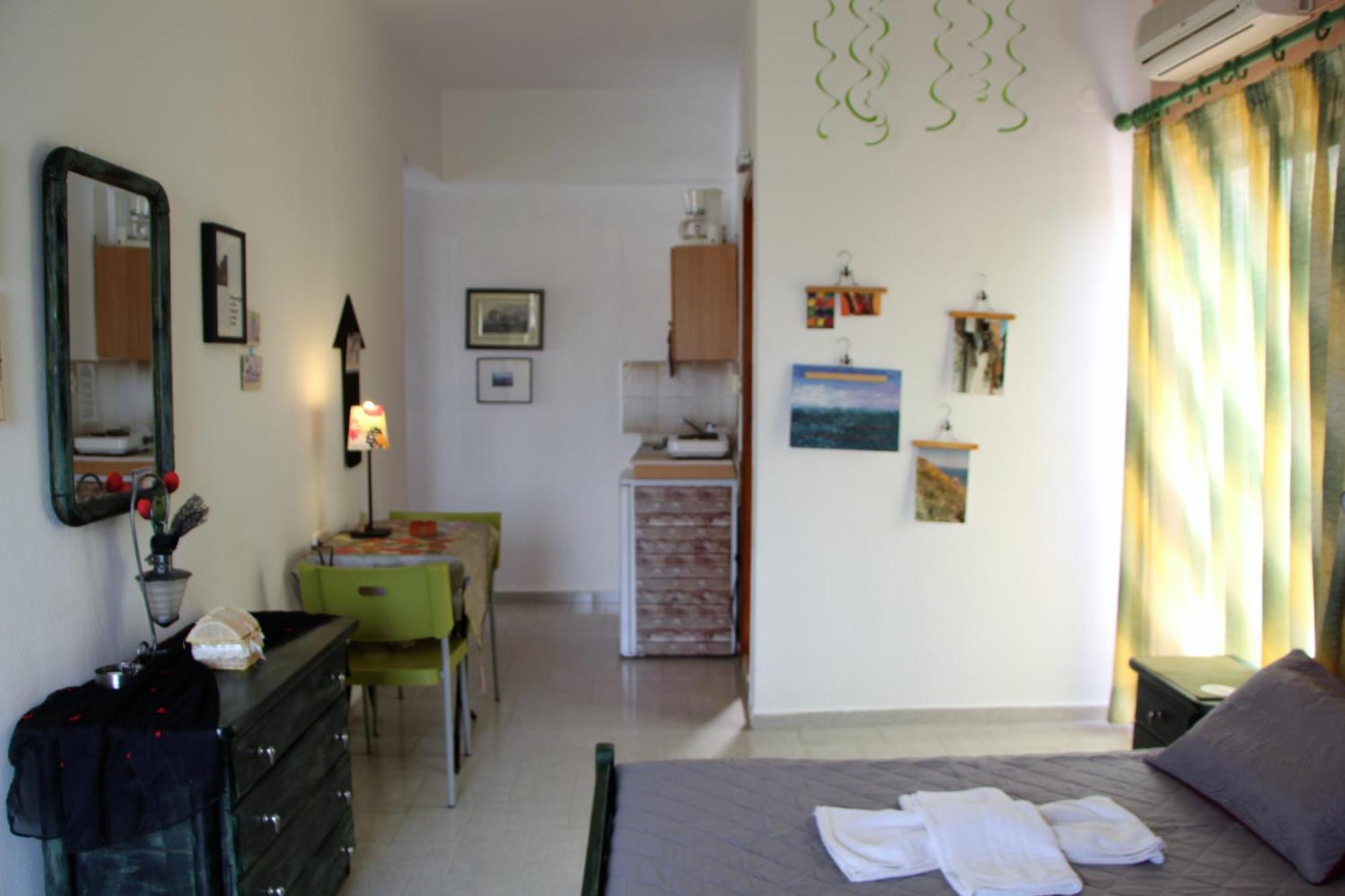 Apokoros Craft Deco Apartments&Studios Kalyves Zimmer foto